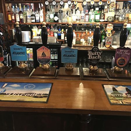 The New Court Inn 우스크 외부 사진