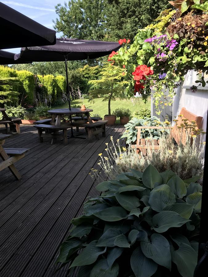 The New Court Inn 우스크 외부 사진